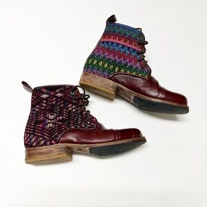 Teysha Womens Red Leather Lace Up Custom Made Embroidered Peace Boots Size 37